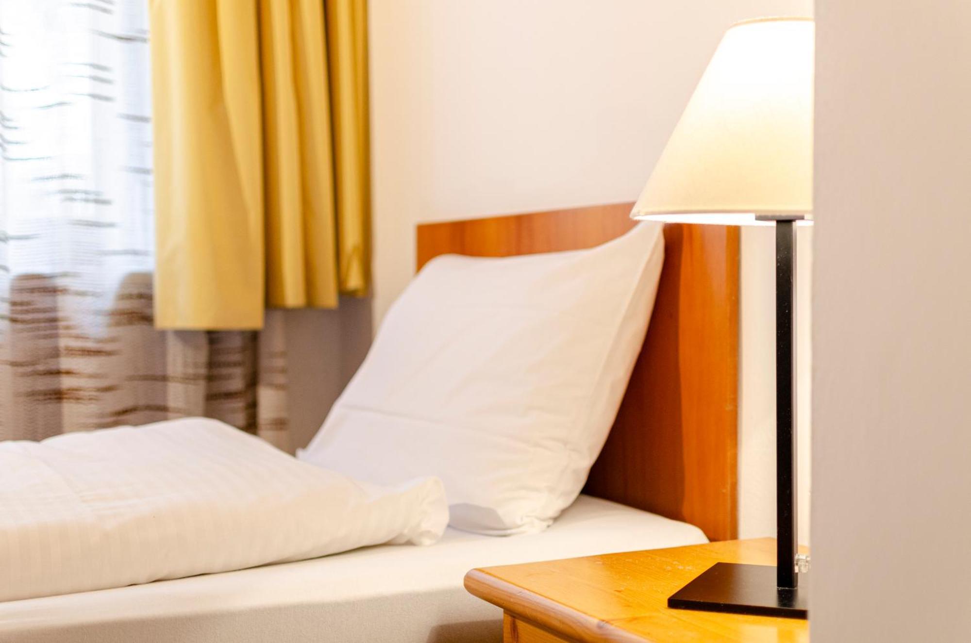 Oswald Hotel 2*
