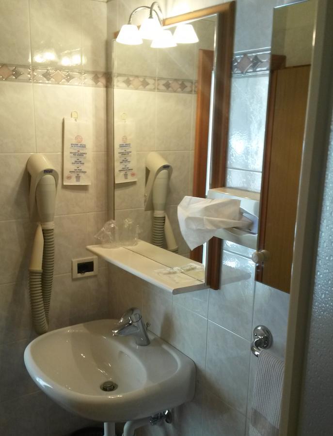 Oswald Hotel 2*